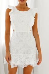 Vestido Jackie Pinafore de encaje filigrana blanco