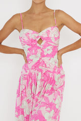 Vestido maxi Amanie con cintura fruncida rosa