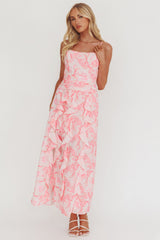 Vestido largo Serif con volantes y abertura, rosa