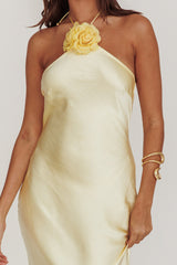 Vestido de alcinha com decoração floral de apostador Butter