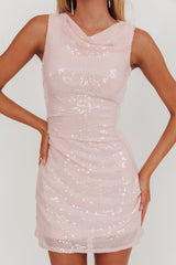 Minivestido Country Club com Gola Alta de Lantejoulas Rosa