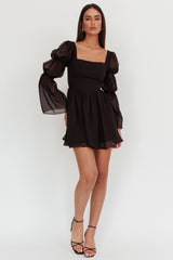 Minivestido Miya de manga larga negro