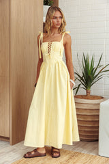 Kiahna Vestido maxi con corpiño con cordones Butter