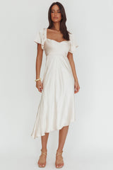 Vestido Midi Asimétrico Con Lazo Trasero Grayson Color Champán