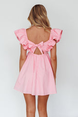 Minivestido tipo babydoll con volantes en las mangas Marlina rosa suave