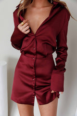 Vestido camisero Lisbeth, color borgoña