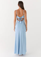 Vestido maxi Flora Satin - Azul hielo