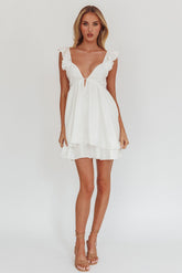 Minivestido con volantes y tirantes Siren Song, blanco
