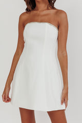 Minivestido sin tirantes con ribete de pedrería Macaila, blanco roto