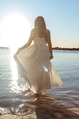 Vestido largo con lazo en la espalda Love Songs blanco