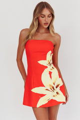 Minivestido strapless Heart To Heart rojo lirio