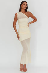Vestido largo transparente con un solo hombro Verity color mantequilla