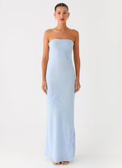 Vestido maxi sin tirantes con cuentas Sassafras - Azul
