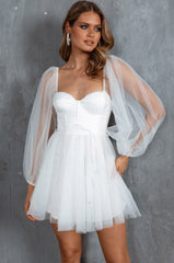 Minivestido blanco de manga transparente Fairytale Dream
