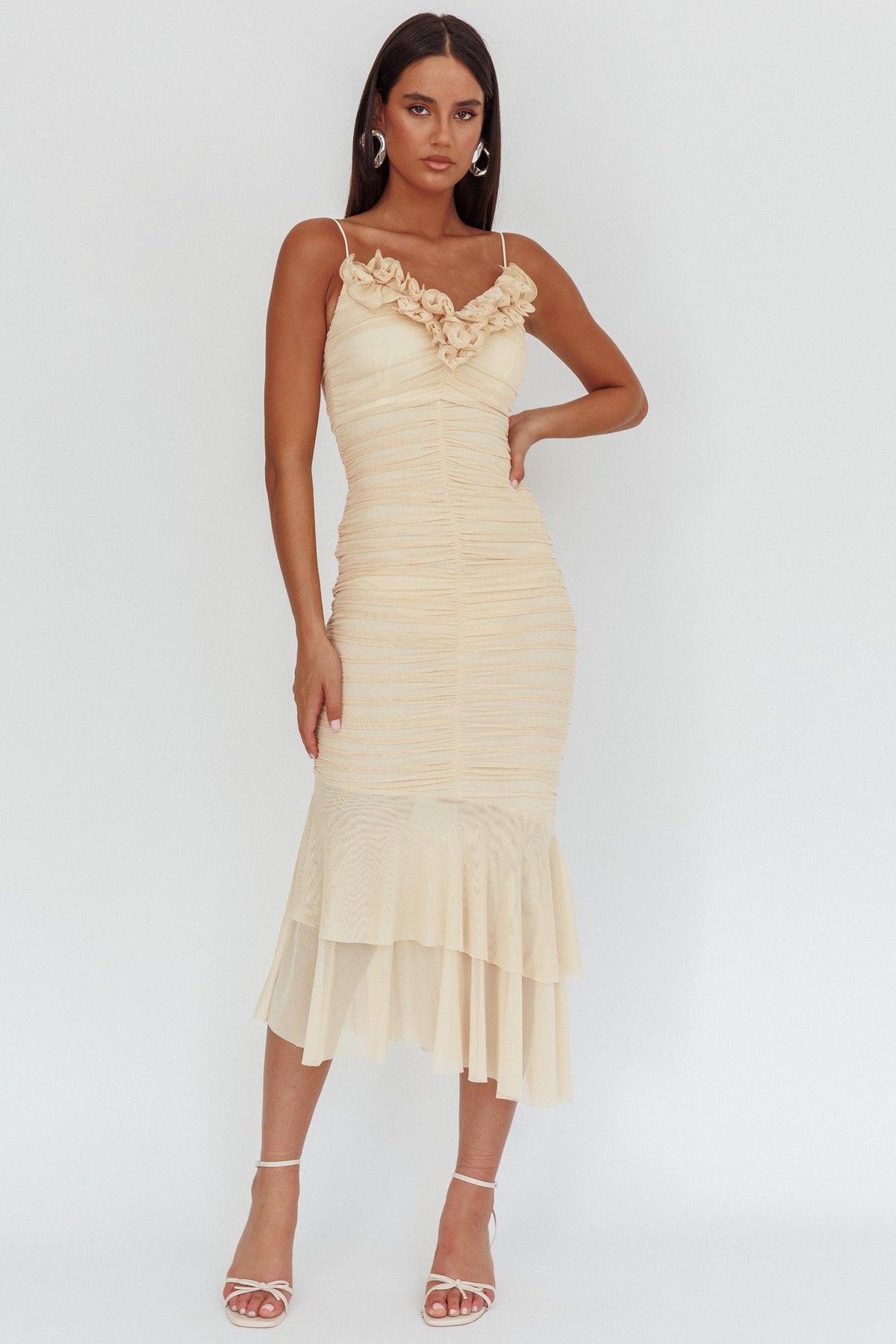 Vestido midi franzido com decote drapeado Nadia - Amarelo Manteiga