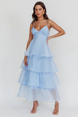 Vestido midi azul con volantes escalonados Hecho para ti