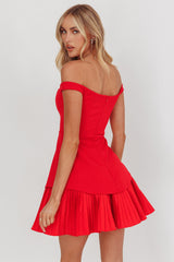 Mini Vestido Rojo Plisado con Bajo Devoted Love