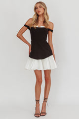 Vestido Mini com Barra Pregueada "Devoted Love" Preto Contraste