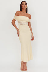 Vestido Longo com Renda e Decote Ombro a Ombro Flutters Creme