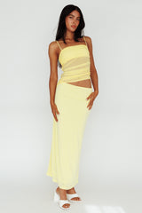 Vestido Midi Lorely com Corpete Franzido Amarelo