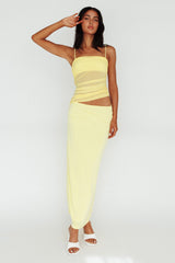 Vestido Midi Lorely com Corpete Franzido Amarelo