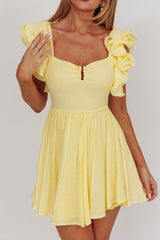 Vestido Mini Amarillo con Volantes Sunday Dreams
