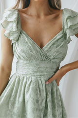 Vestido Lola com babados nos ombros e franzido texturizado Avocado