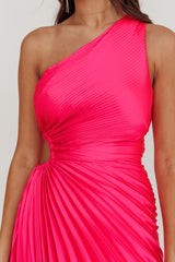 Vestido midi de satén fucsia con pliegues tipo acordeón y un solo hombro Brooklynn