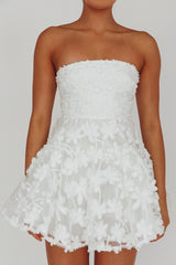 Mini Vestido Dori Floral Bordado Branco