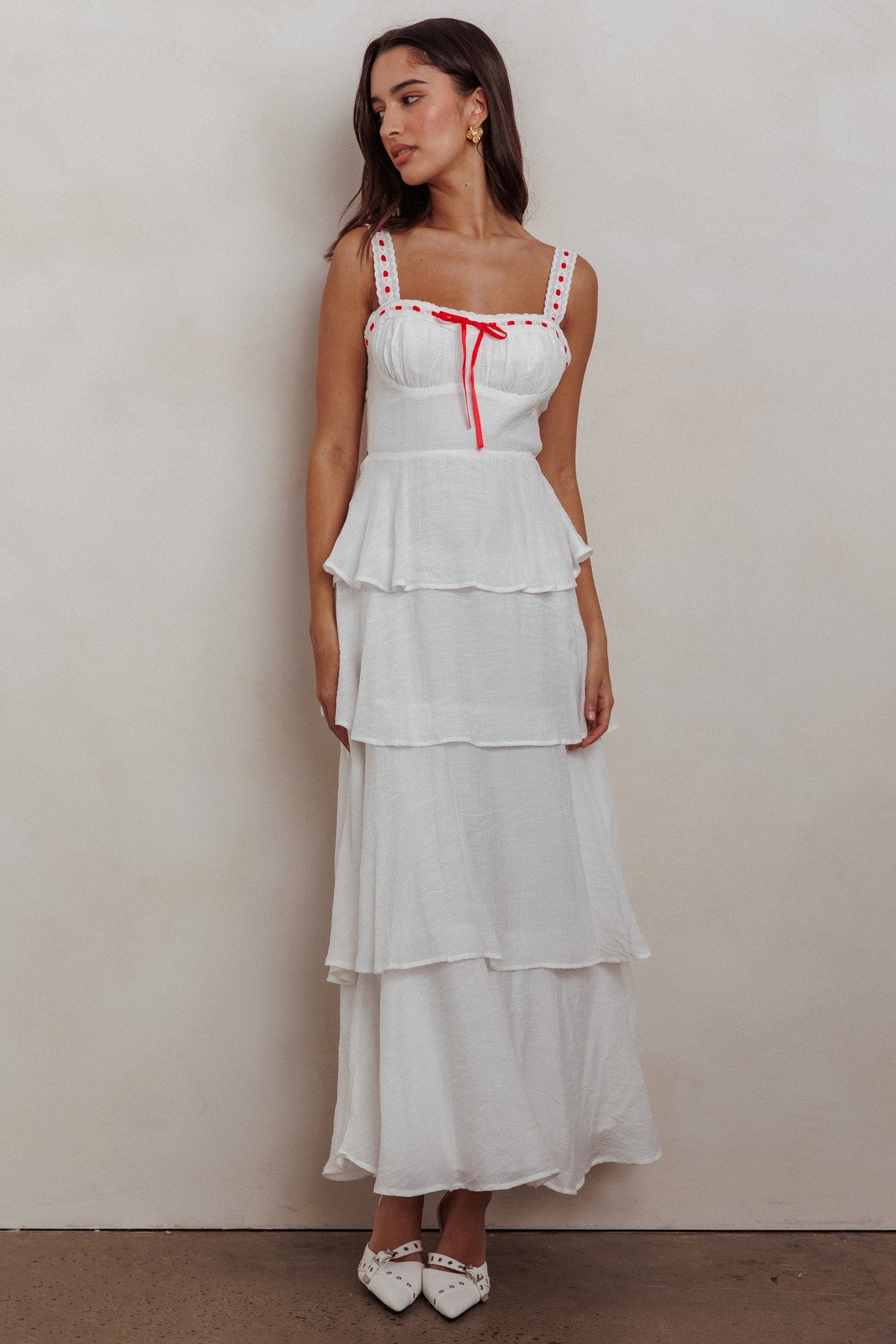 Vestido largo con volantes escalonados Provence Bloom blanco roto