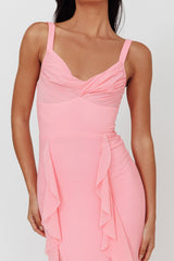 Vestido longo Hollianna com babados e fenda, cor blush
