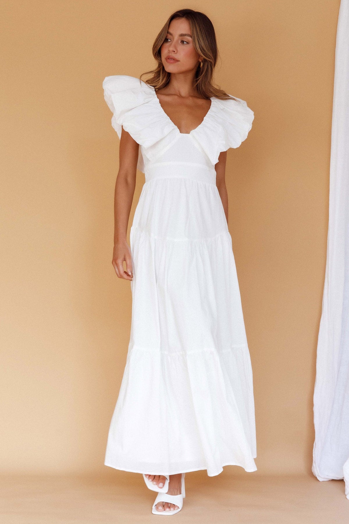 Maxivestido Kahlo Blanco con Volantes y Cuello Abullonado