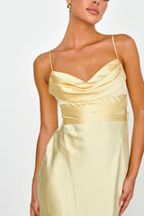 Vestido Starling Role Cowl com Laço na Cintura Manteiga