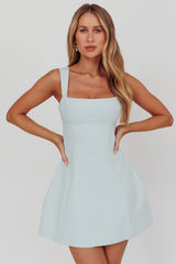 Vestido Jordy Mini Evasê Azul Claro