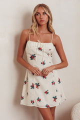 Minivestido fruncido Clara color beige rosado